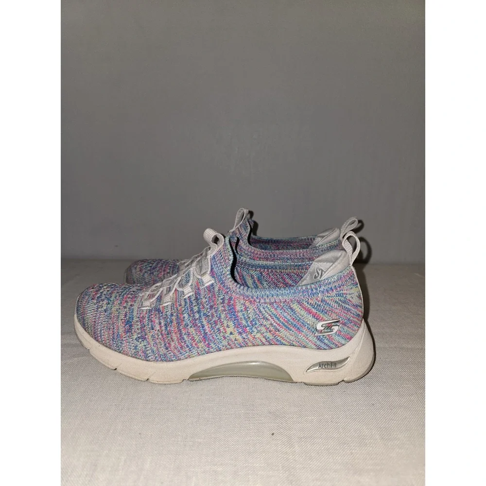 Skechers Women's Air Cooled ArchFit Multi Color Comfortable Slip On Sneakers 6 M